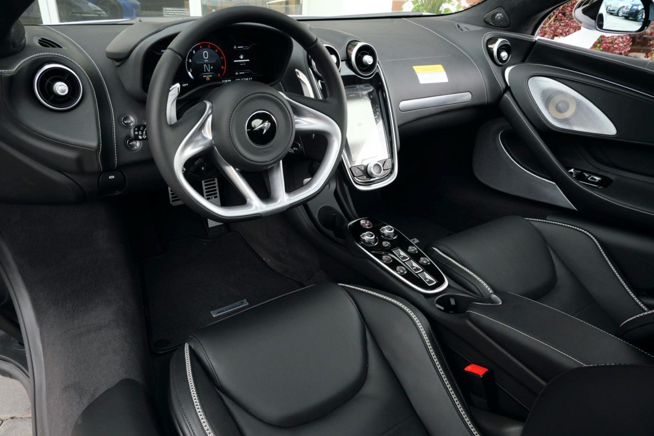 2023 McLaren GT Lawrence KS