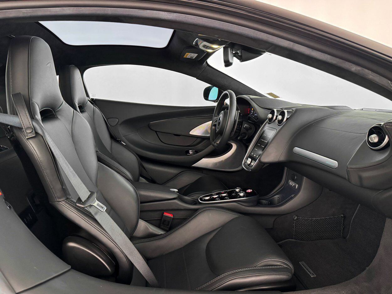 2023 McLaren GT Base Bellevue WA