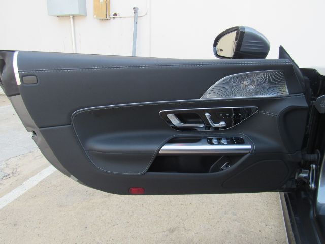 2023 Mercedes-Benz AMG SL 43 4MATIC+ Plano TX