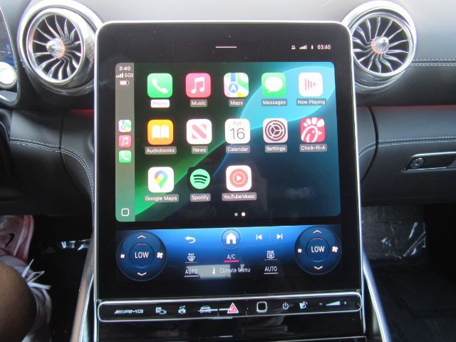 2023 Mercedes-Benz AMG SL 43 4MATIC+ Plano TX