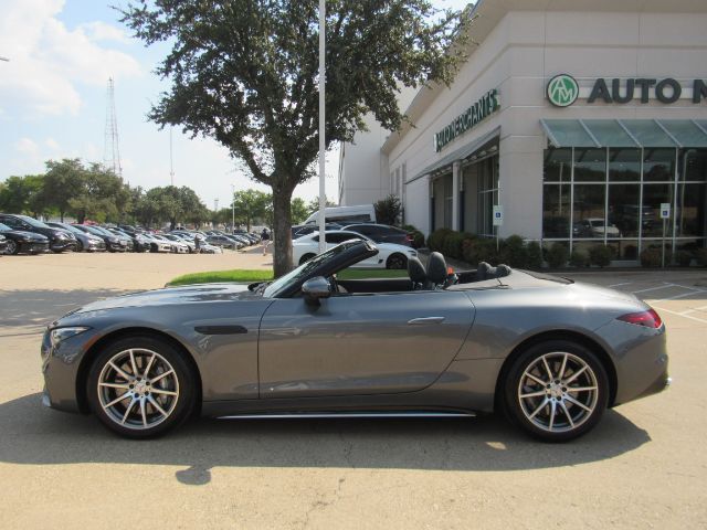 2023 Mercedes-Benz AMG SL 43 4MATIC+ Plano TX