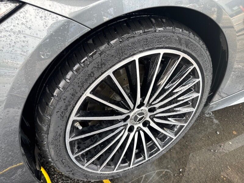 2023 Mercedes-Benz C 300 C 300