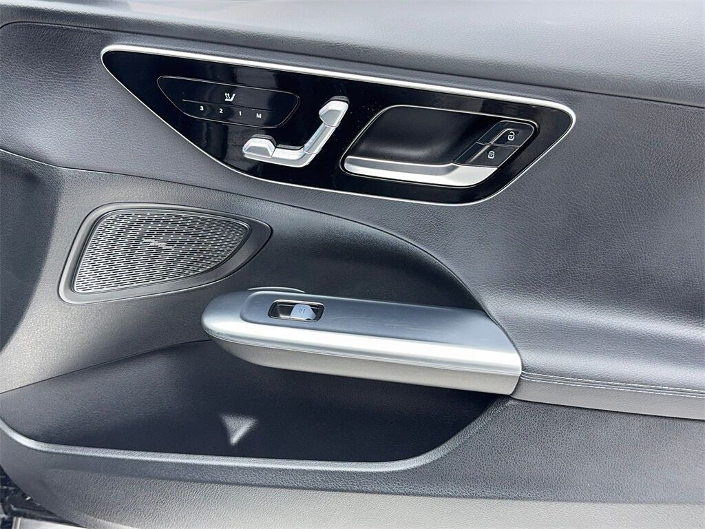 2023 Mercedes-Benz C-Class C 300 NAV,CAM,PANO,HTD STS,BLIND SPOT,19&quot; WLS Plano TX