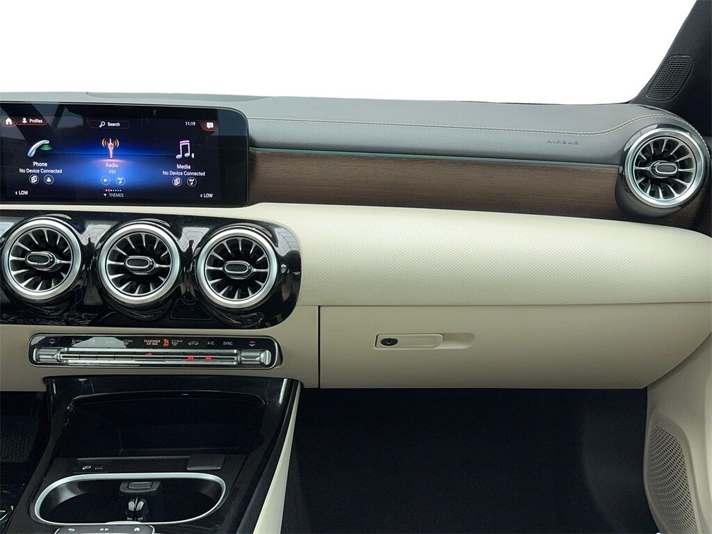 2023 Mercedes-Benz CLA CLA 250 NAV,CAM,PANO,HTD STS,BLIND SPOT,18&quot; WLS Plano TX