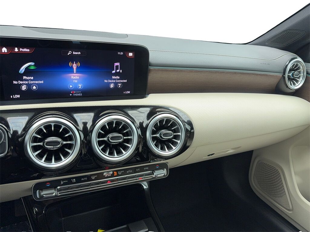 2023 Mercedes-Benz CLA CLA 250 NAV,CAM,PANO,HTD STS,BLIND SPOT,18&quot; WLS Plano TX