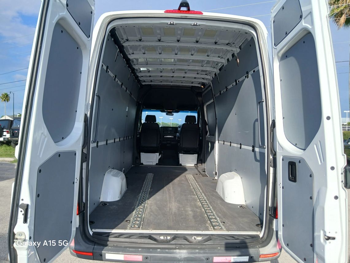 2023 Mercedes-Benz Comm Sprinter 2500 170  WB High Roof Extended Maitland FL