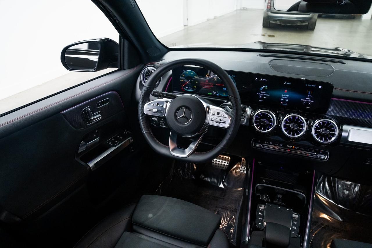 2023 Mercedes-Benz EQB 300 1 Owner Heated Seats AMG Night Package Portland OR