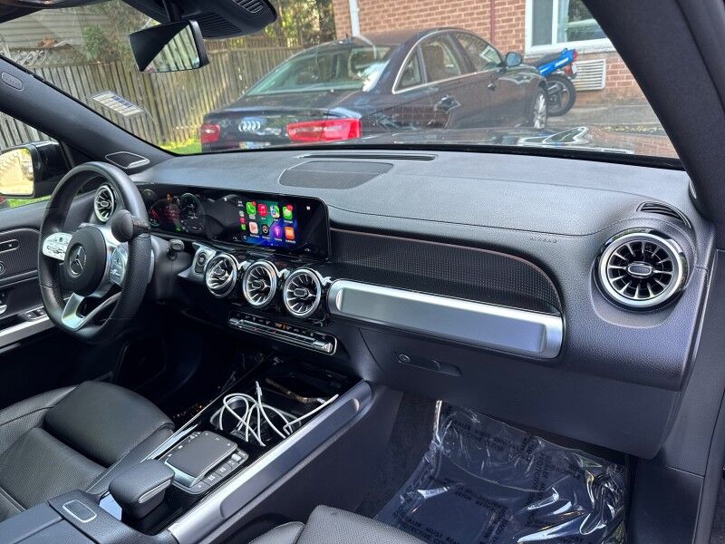 2023 Mercedes-Benz EQB 300 4MATIC AWD w/ AMG Sport Package Arlington VA