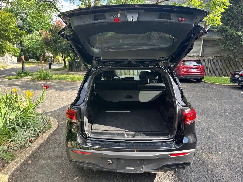 2023 Mercedes-Benz EQB 300 4MATIC AWD w/ AMG Sport Package Arlington VA