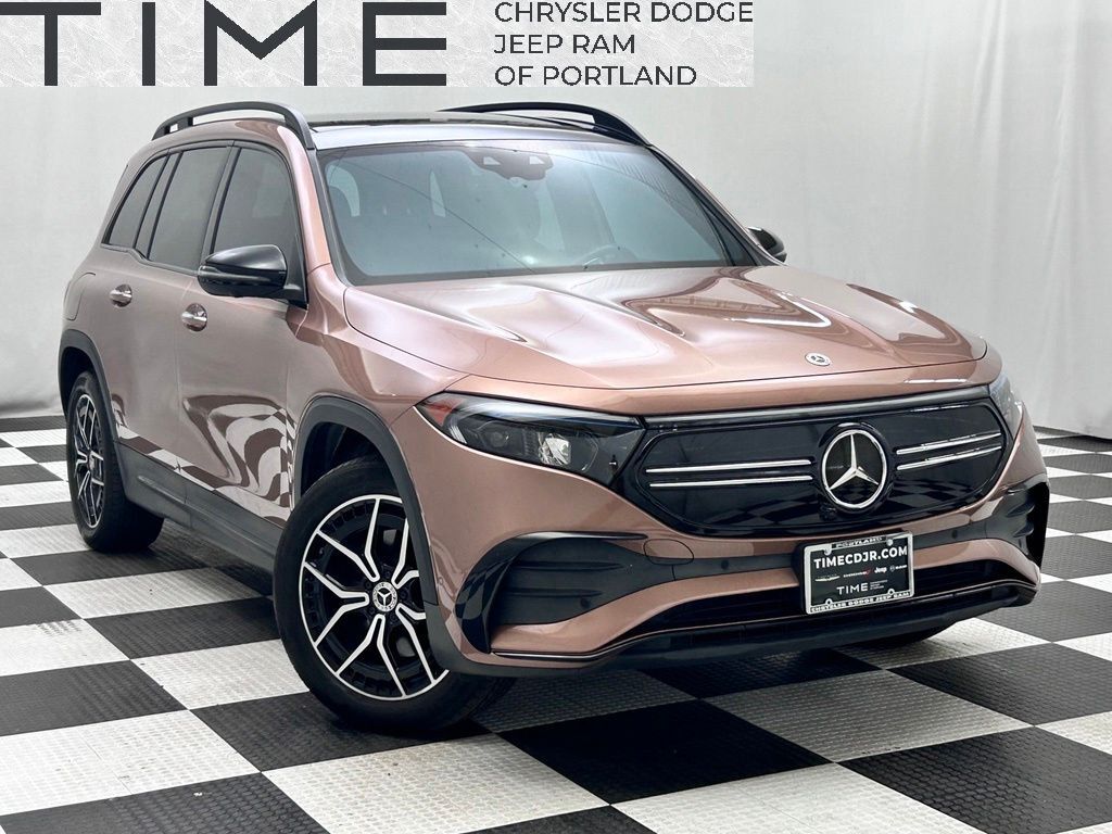 2023 Mercedes-Benz EQB 300