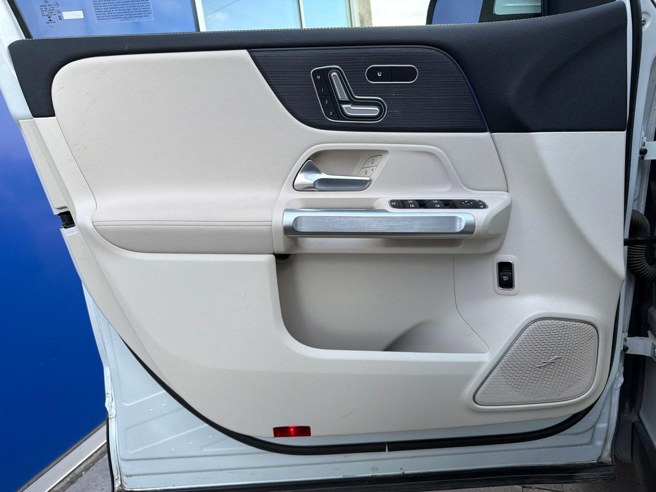 2023 Mercedes-Benz EQB 300 Bend OR