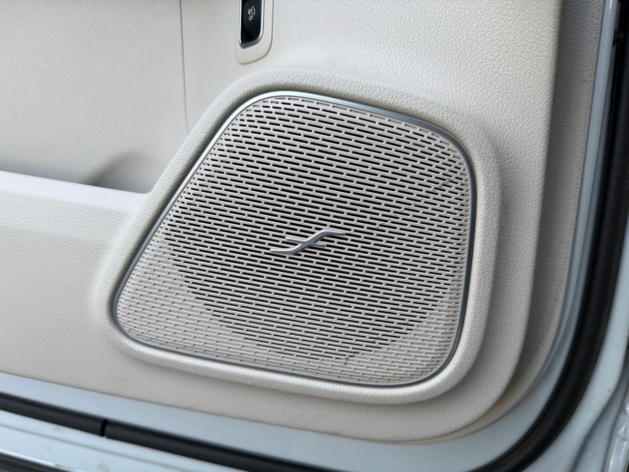 2023 Mercedes-Benz EQB 300 Bend OR