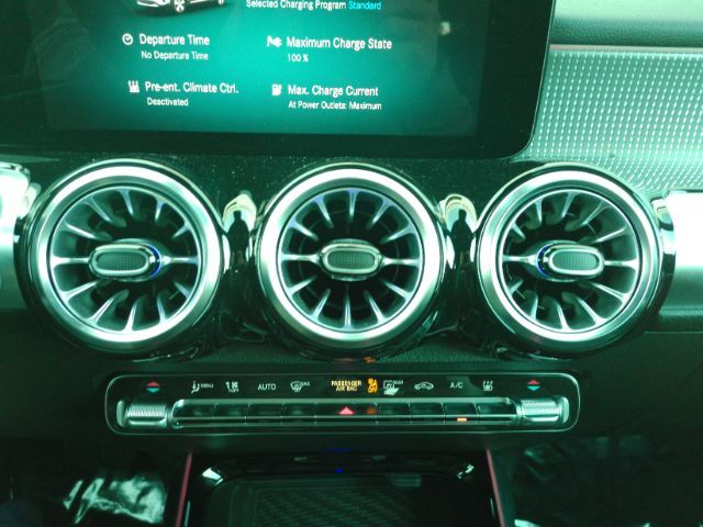 2023 Mercedes-Benz EQB 300 SUV 4MATIC Plano TX