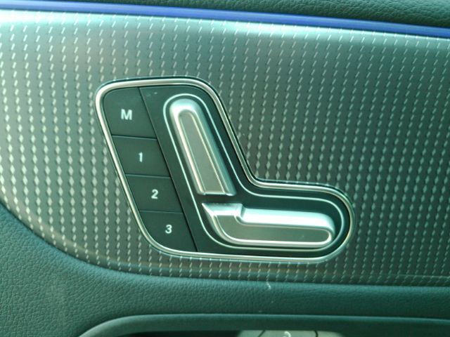 2023 Mercedes-Benz EQB 300 SUV 4MATIC Plano TX