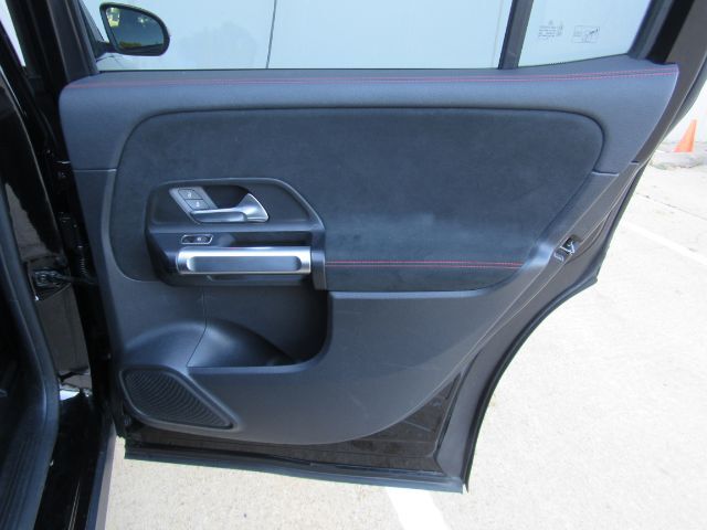 2023 Mercedes-Benz EQB 300 SUV 4MATIC Plano TX