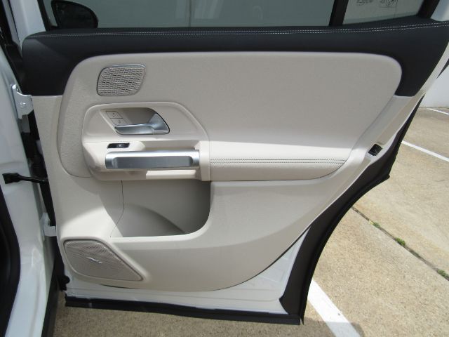 2023 Mercedes-Benz EQB 300 SUV 4MATIC Plano TX