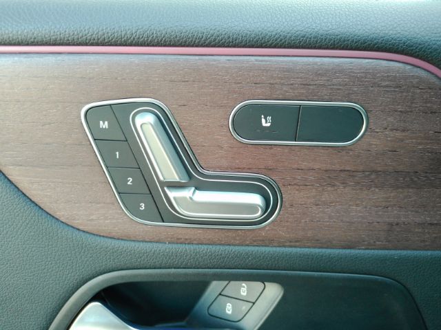 2023 Mercedes-Benz EQB 300 SUV 4MATIC Plano TX