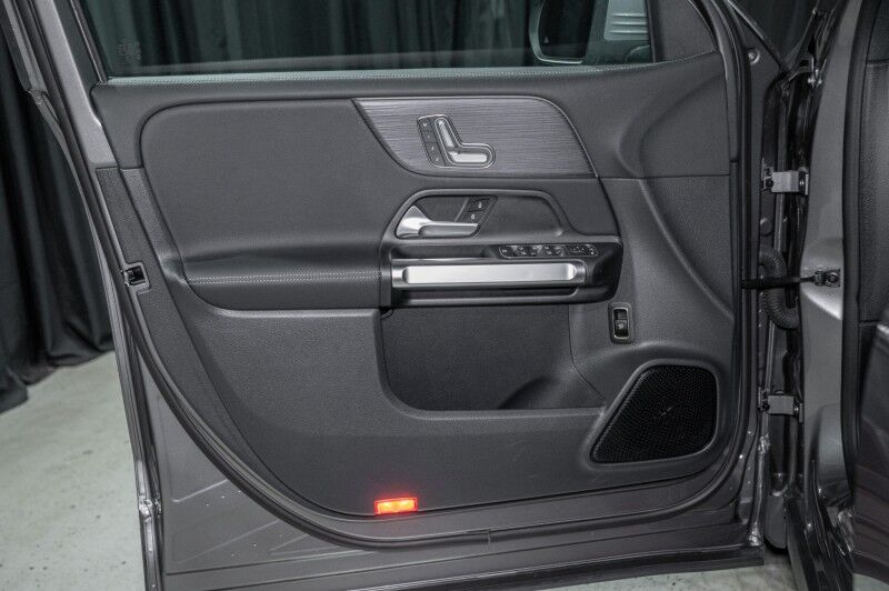 2023 Mercedes-Benz EQB 350 4MATIC&reg; SUV Peoria AZ