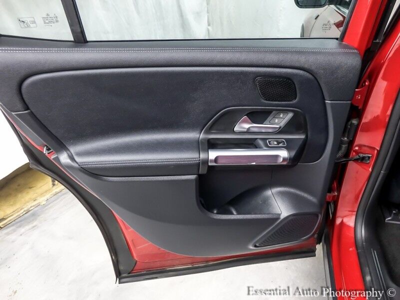 2023 Mercedes-Benz EQB EQB 250+ PRICE INCLUDES $4000 IRS TAX CREDIT!! YOU MUST QUALIFY!! Willowbrook IL
