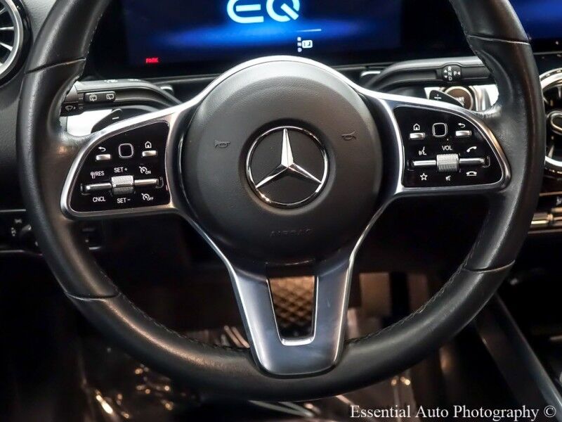 2023 Mercedes-Benz EQB EQB 250+ PRICE INCLUDES $4000 IRS TAX CREDIT!! YOU MUST QUALIFY!! Willowbrook IL