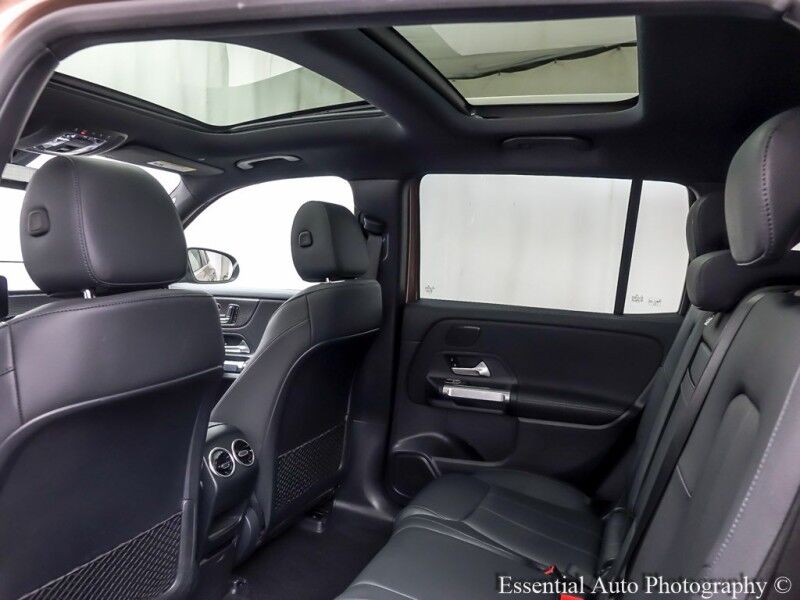 2023 Mercedes-Benz EQB EQB 250+ PRICE INCLUDES THE $4000 FED EV TAX CREDIT Willowbrook IL