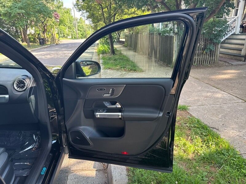 2023 Mercedes-Benz EQB EQB 300 4MATIC SUV Arlington VA