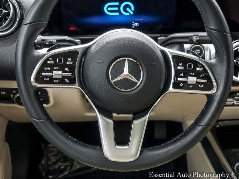 2023 Mercedes-Benz EQB EQB 300 PRICE INCLUDES $4000 IRS TAX CREDIT!! YOU MUST QUALIFY!! Willowbrook IL