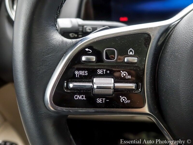 2023 Mercedes-Benz EQB EQB 300 PRICE INCLUDES $4000 IRS TAX CREDIT!! YOU MUST QUALIFY!! Willowbrook IL