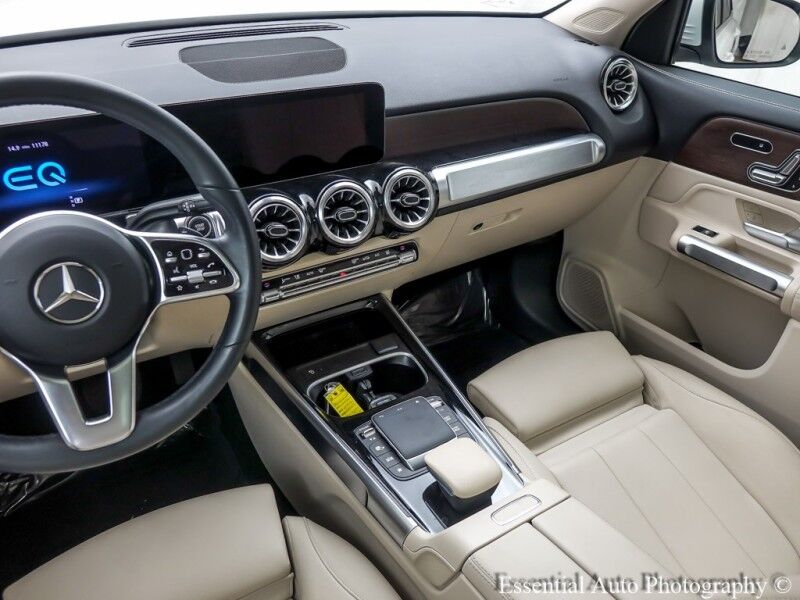 2023 Mercedes-Benz EQB EQB 300 PRICE INCLUDES $4000 IRS TAX CREDIT!! YOU MUST QUALIFY!! Willowbrook IL