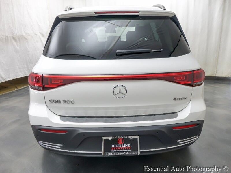 2023 Mercedes-Benz EQB EQB 300 PRICE INCLUDES $4000 IRS TAX CREDIT!! YOU MUST QUALIFY!! Willowbrook IL