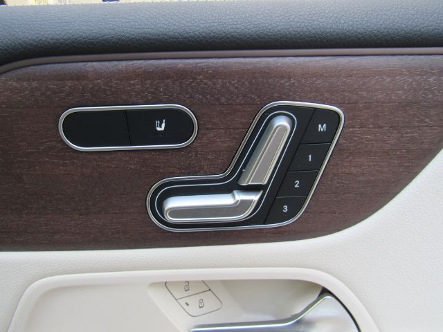 2023 Mercedes-Benz EQB EQB 300 Plano TX