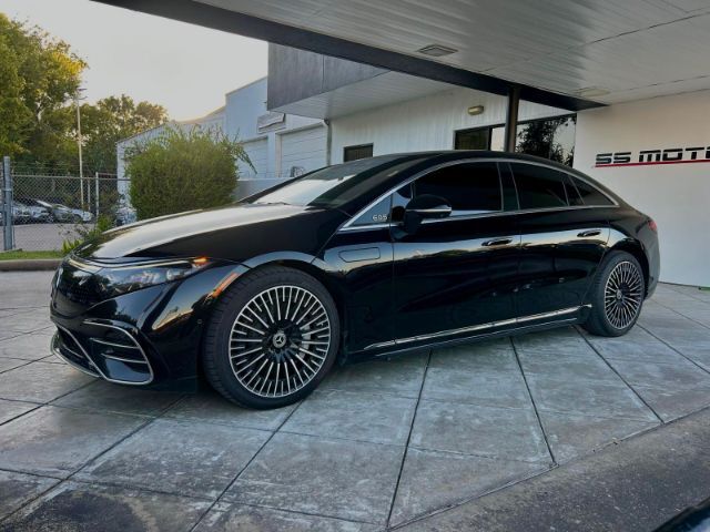 2023 Mercedes-Benz EQS 450 Sedan 4MATIC 31,882 mi.