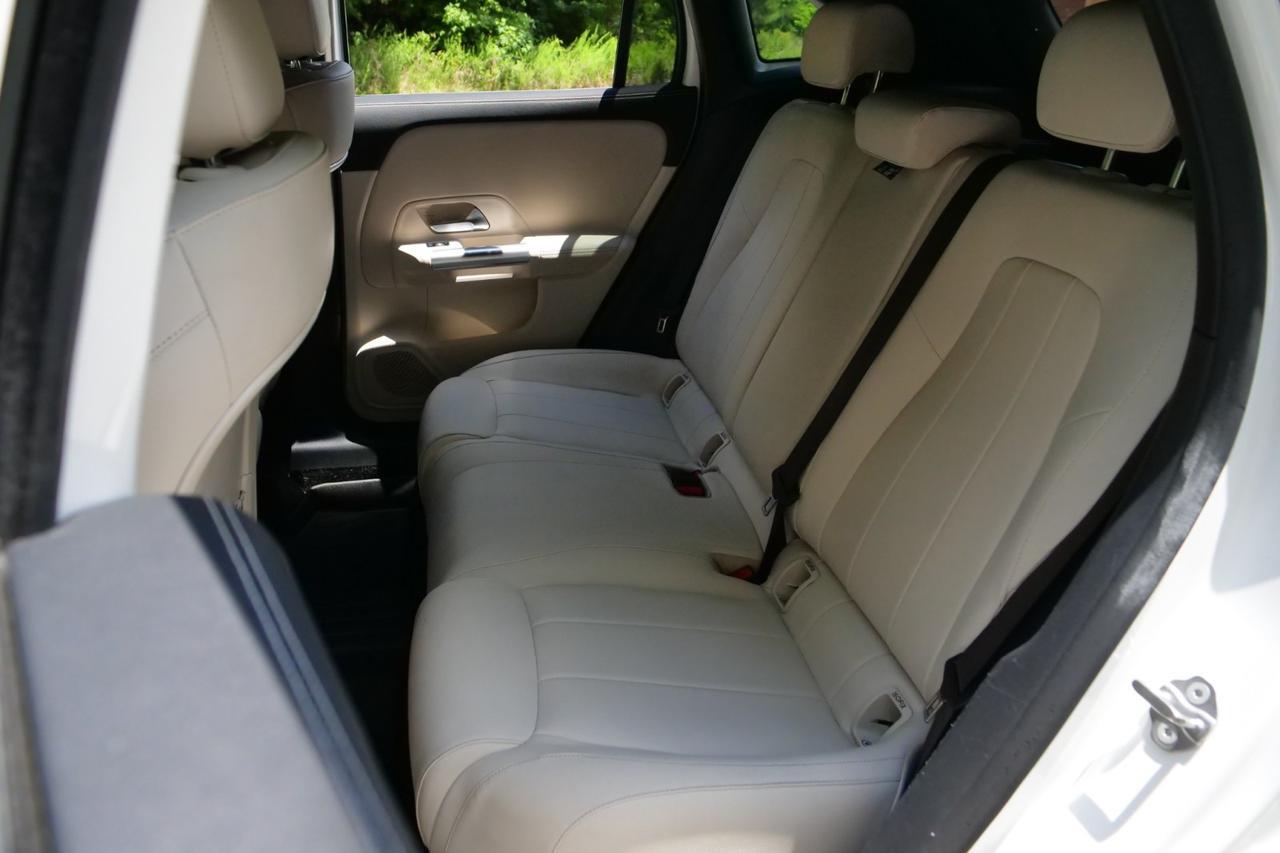 2023 Mercedes-Benz GLA 250 / Power Liftgate / Roof Crossbars! Lincolnton NC