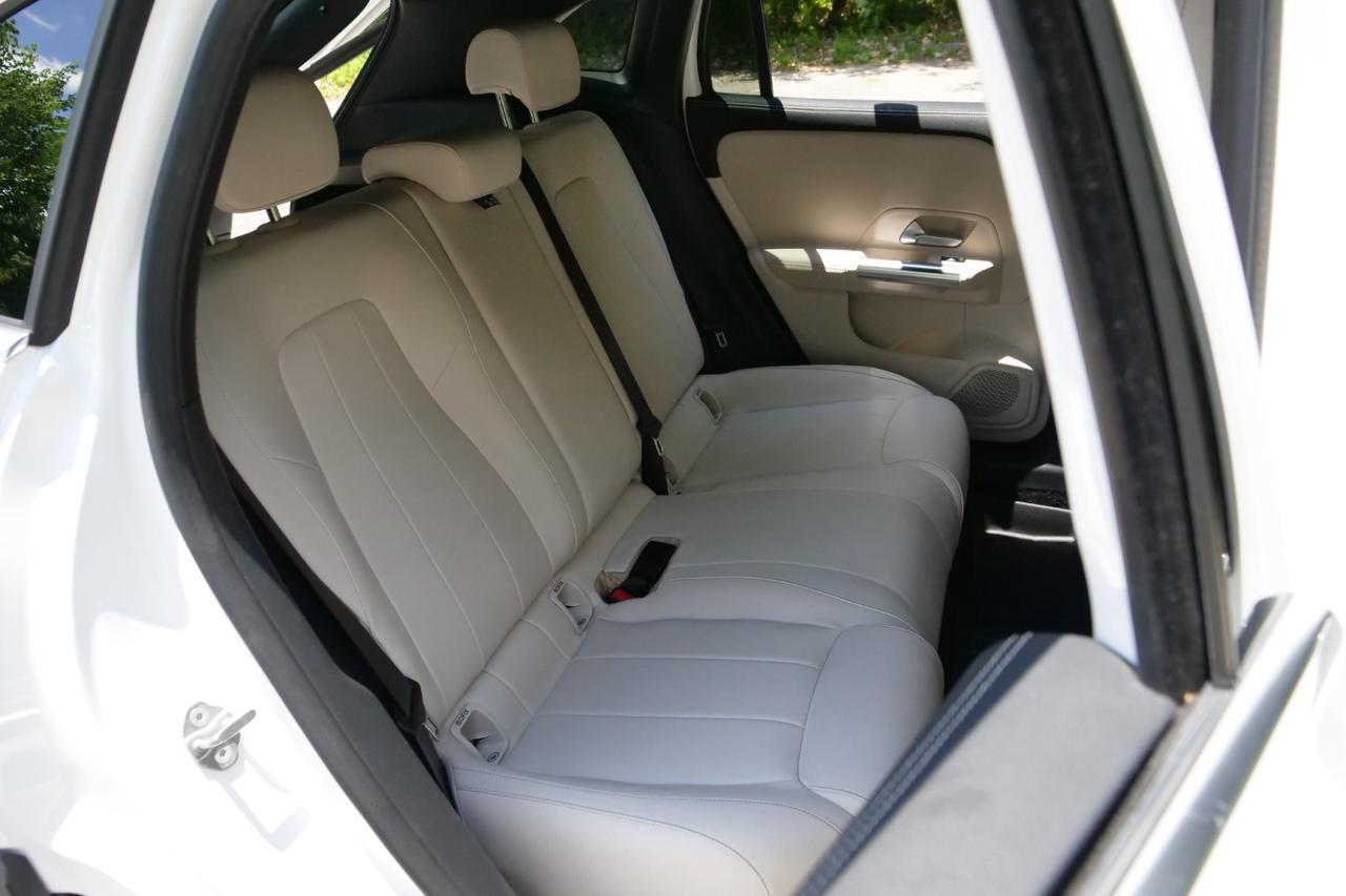2023 Mercedes-Benz GLA 250 / Power Liftgate / Roof Crossbars! Lincolnton NC