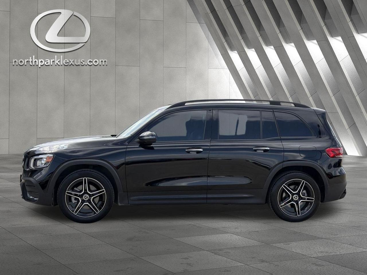 2023 Mercedes-Benz GLB 250