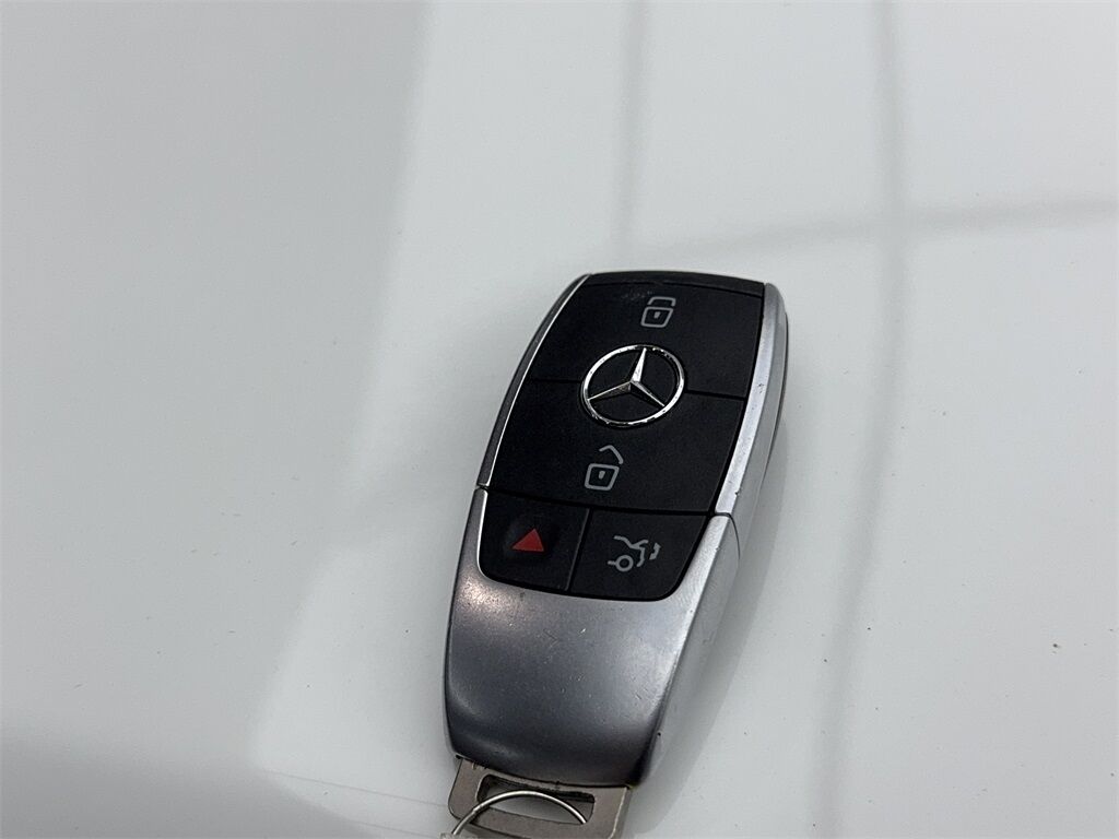 2023 Mercedes-Benz GLB GLB 250 AMG NIGHT PKG,NAV,CAM,PANO,BLIND SPOT Plano TX