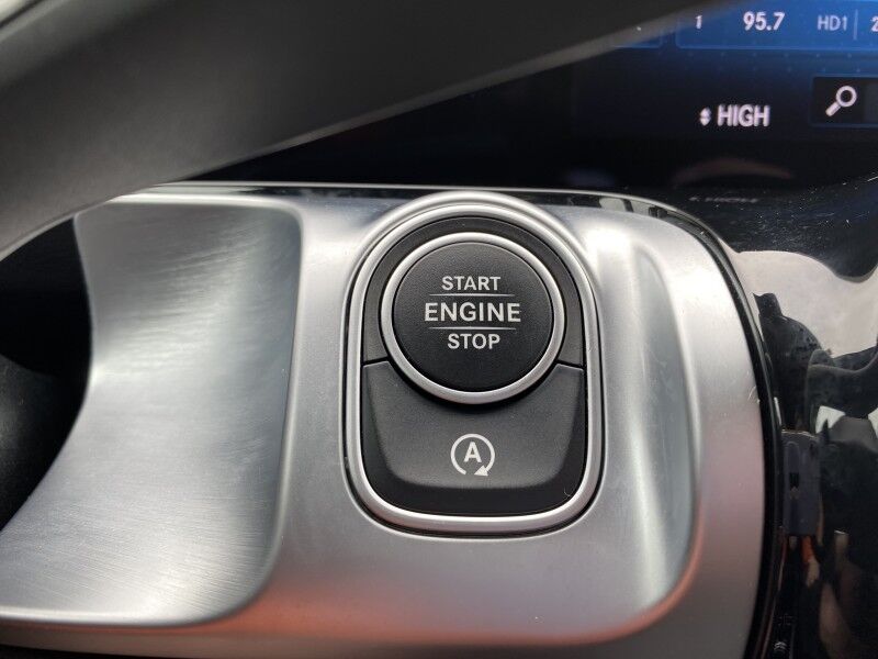 2023 Mercedes-Benz GLB GLB 250 Bristol  PA