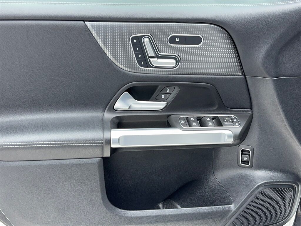 2023 Mercedes-Benz GLB GLB 250 NAV,CAM,PANO,HTD STS,BLIND SPOT,3RD ROW Plano TX