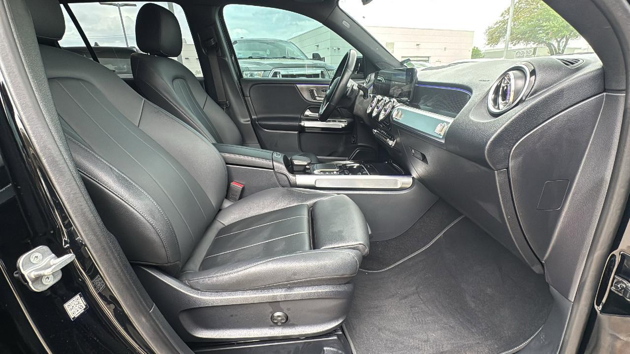 2023 Mercedes-Benz GLB GLB 250  Selma TX