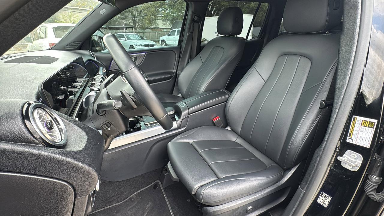 2023 Mercedes-Benz GLB GLB 250  Selma TX