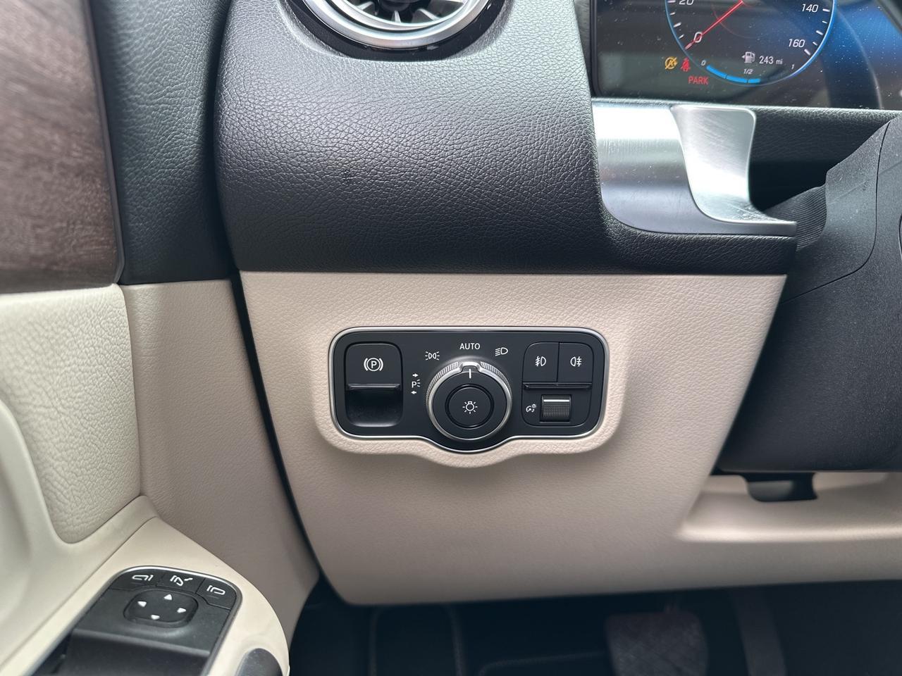 2023 Mercedes-Benz GLB GLB 250 Chantilly VA
