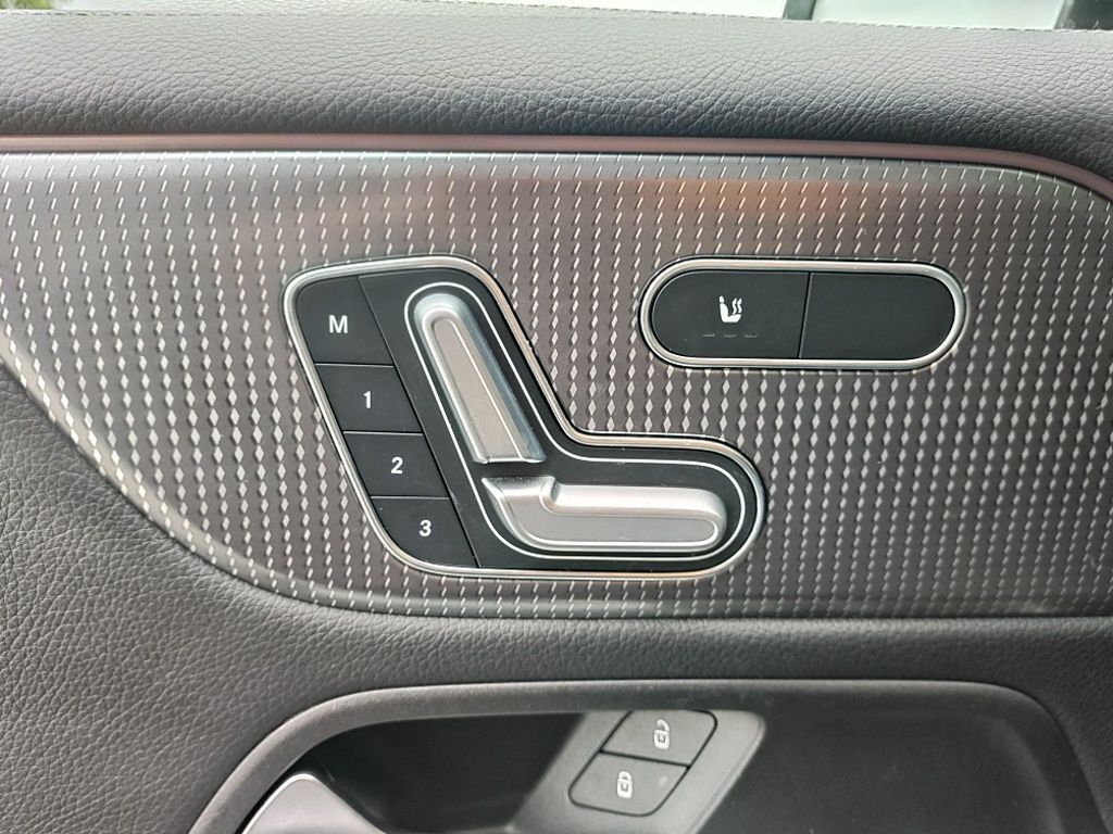 2023 Mercedes-Benz GLB GLB 250 Hunt Valley MD