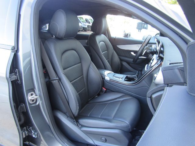 2023 Mercedes-Benz GLC 300 4MATIC Coupe Plano TX