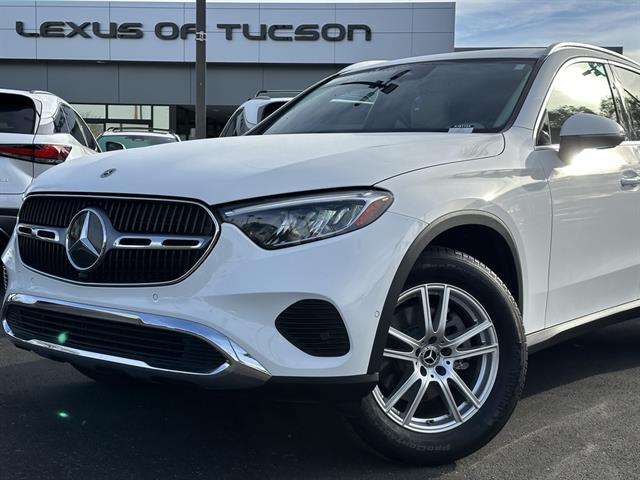 2023 Mercedes-Benz GLC 300 GLC 300