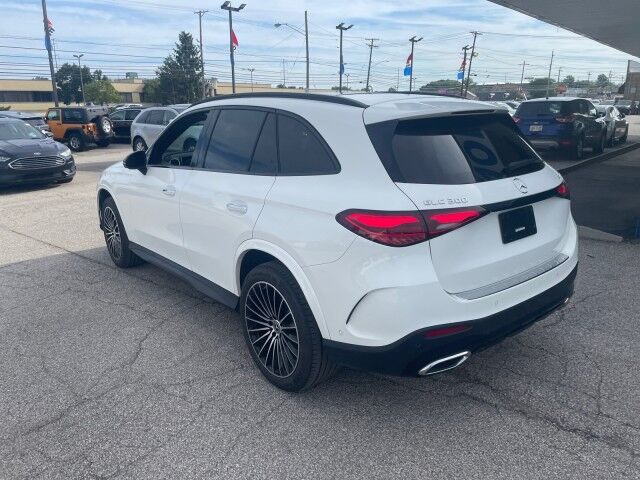 2023 Mercedes-Benz GLC GLC 300