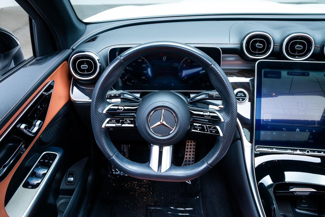 2023 Mercedes-Benz GLC GLC 300 Heated Seats Panorama Sunroof Portland OR