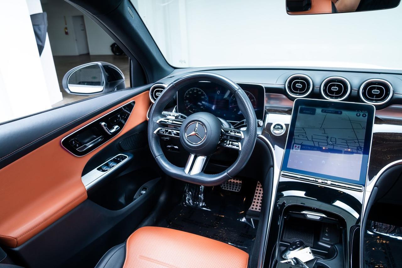 2023 Mercedes-Benz GLC GLC 300 Heated Seats Panorama Sunroof Portland OR