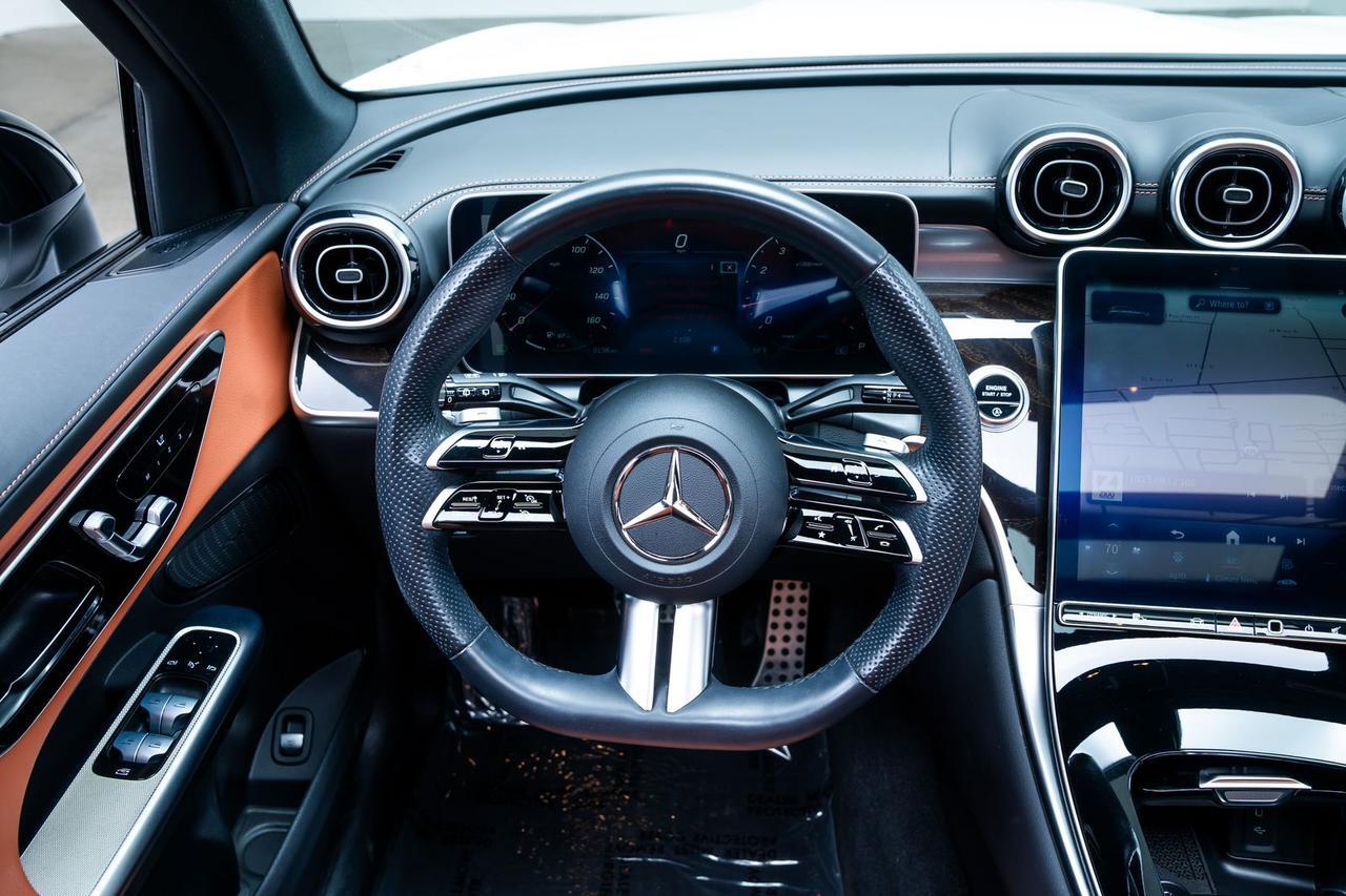 2023 Mercedes-Benz GLC GLC 300 Heated Seats Panorama Sunroof Portland OR