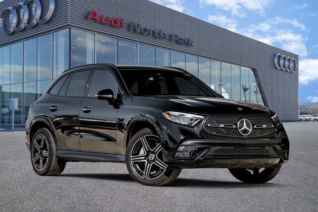 2023 Mercedes-Benz GLC GLC 300 Pinnacle & AMG Line Pkg