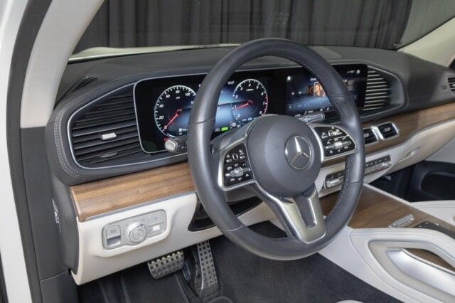 2023 Mercedes-Benz GLS 450 4MATIC ($95,780 MSRP) *AMG LINE * *NIGHT PACKAGE* DRIVER ASST PKG* *WARMTH & COMFORT PKG* *1-OWNER* *WARRANTY* San Diego CA